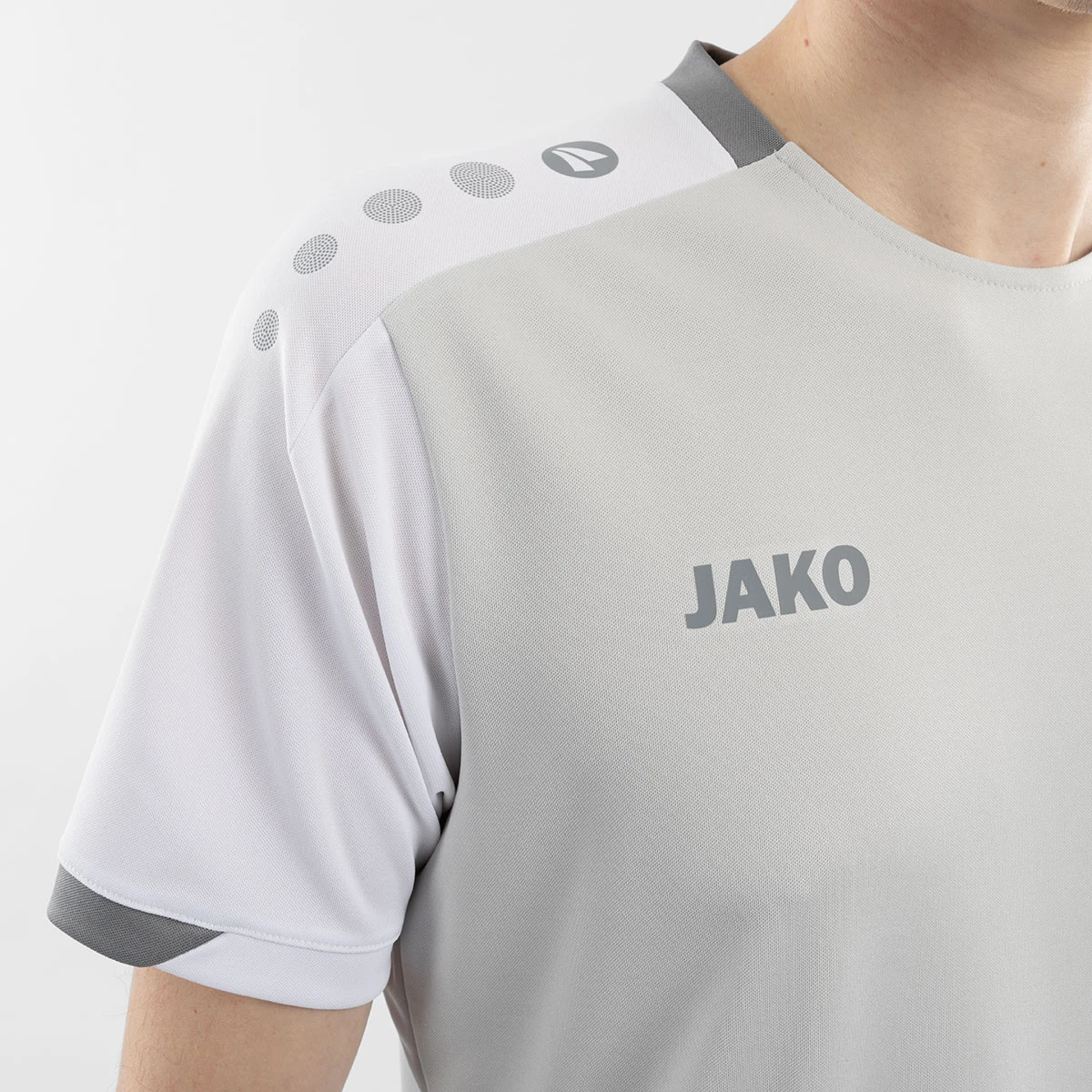 T-Shirt Dynamic