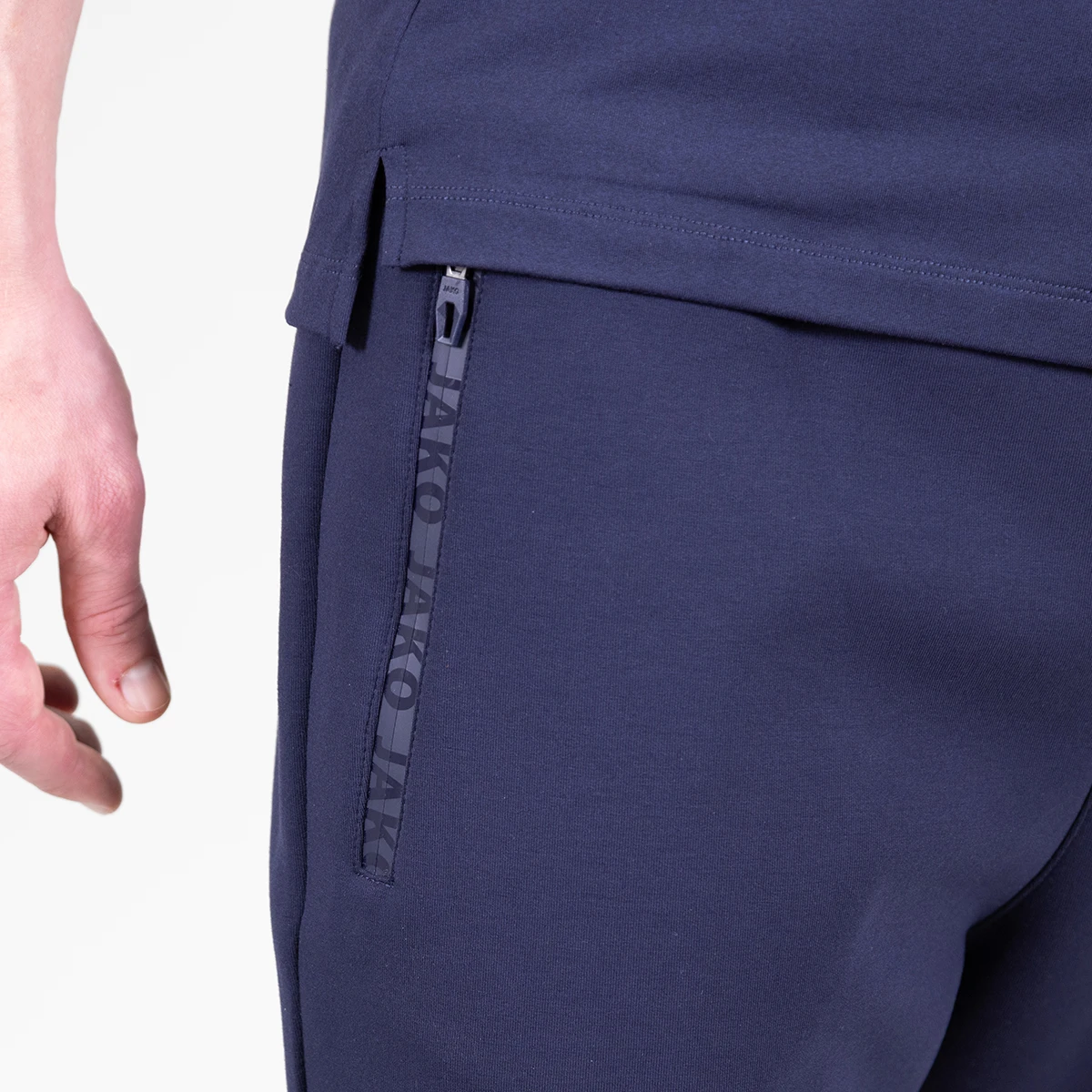 Short Pro Casual